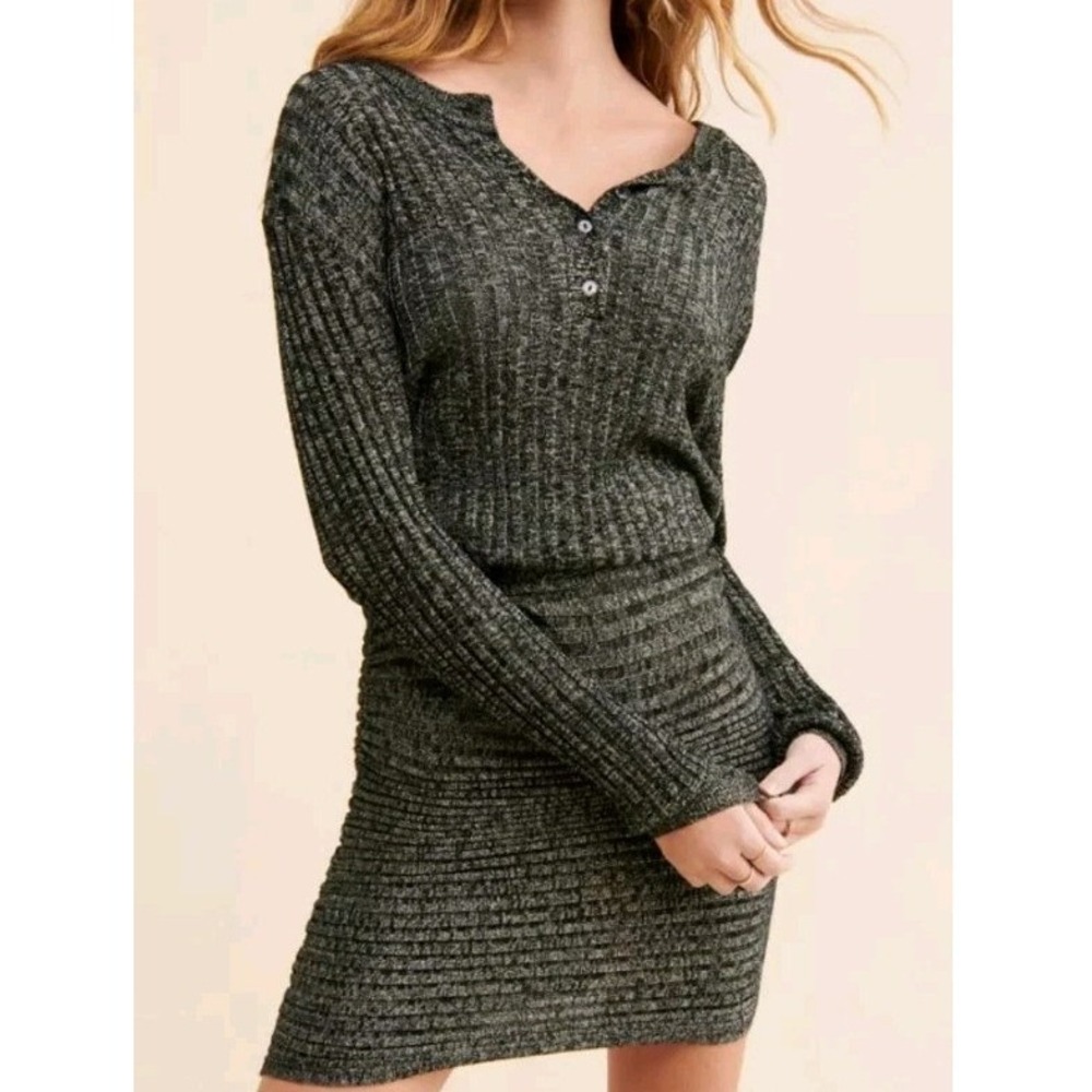 Chaser Brand Black Gold Metallic Ribbed Mini Dress Long Sleeve‎ Women's Henley L